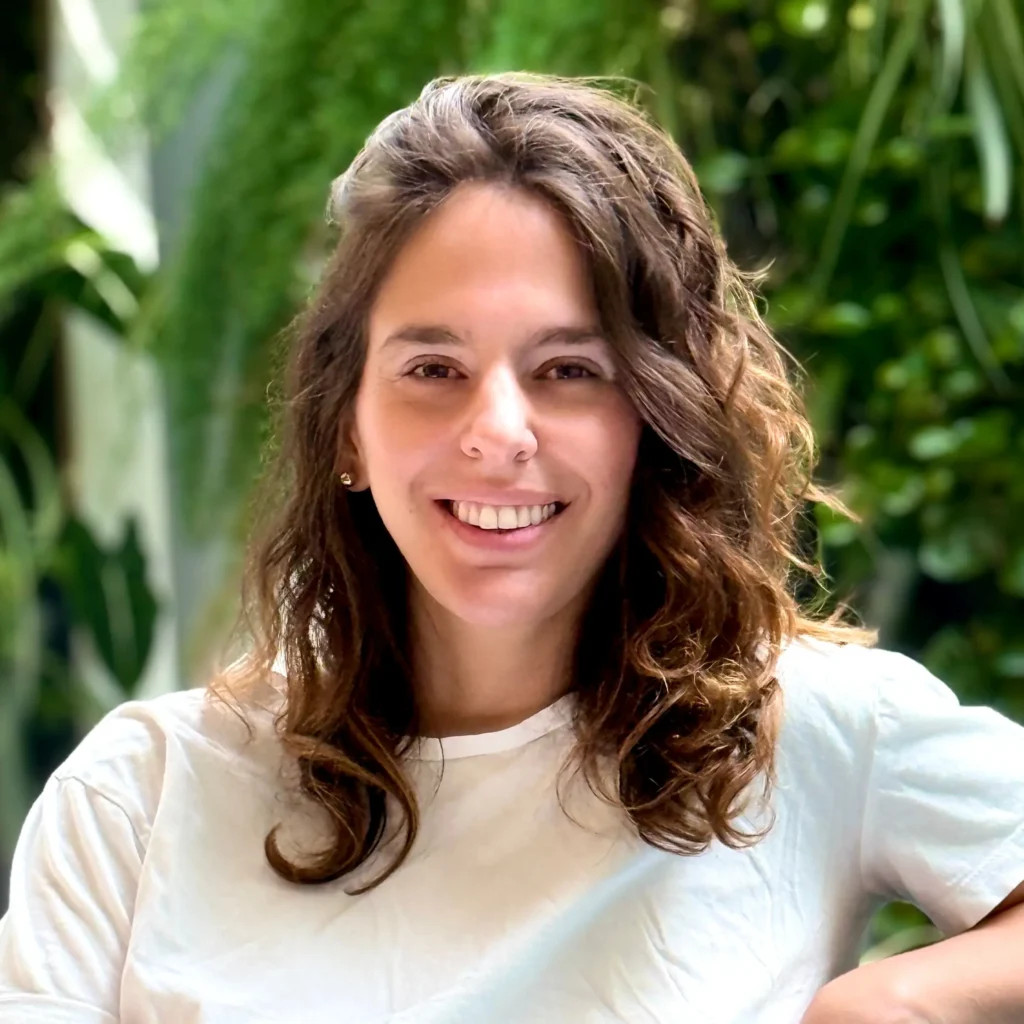 Belén Bustamante excecutive assistant